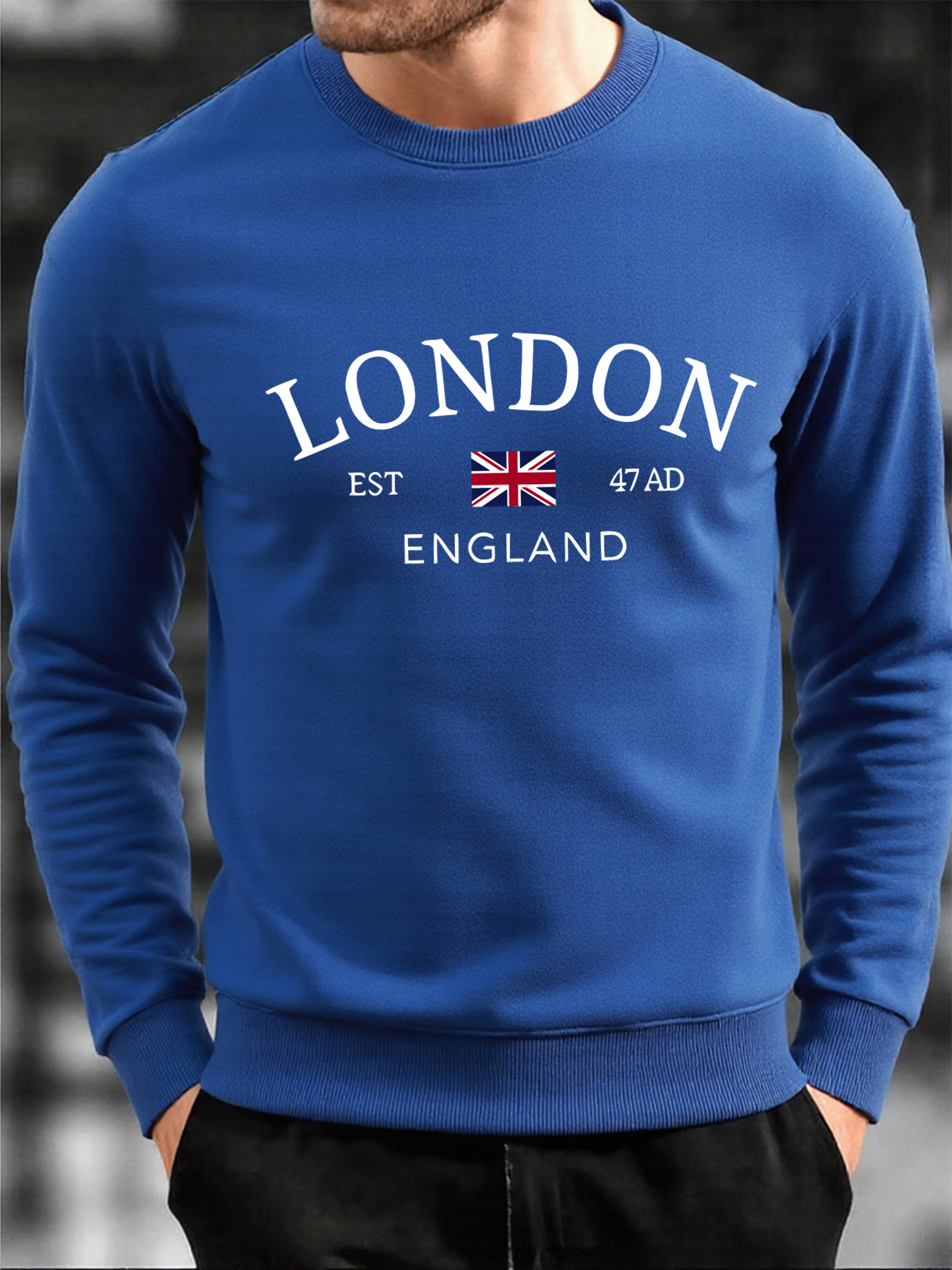 London England Is A Beautiful  - Winter Clothing London avaliação e preço